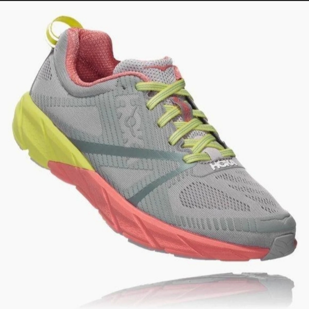 Hoka Tracer 2 size 9.5